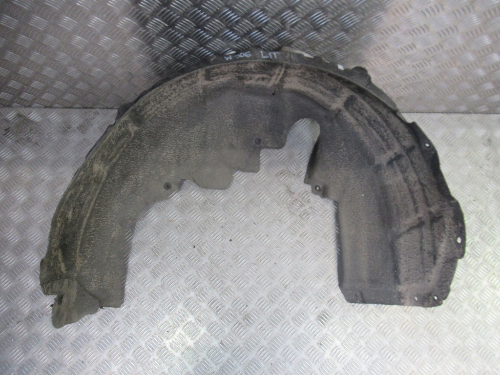 фото №11, Mercedes c-klasa w206 sedan крышка багажника лампы kompletny задняя