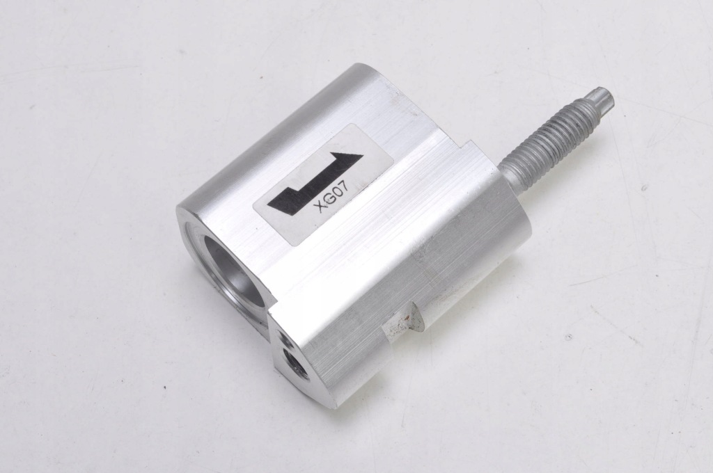 Купити Mercedes eqb x243 клапан кондиціонера 24r