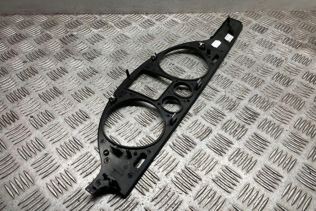 фото №11, Защита спидометра vw passat b7 alltrack 365 3c1858335an 1.9l дизель 2007