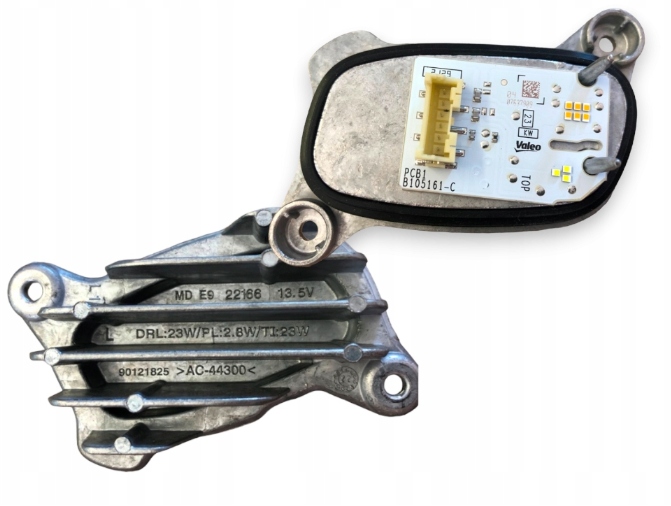 фото №1, Bmw ліва модулі led лампи перед 1 f40 2 f44