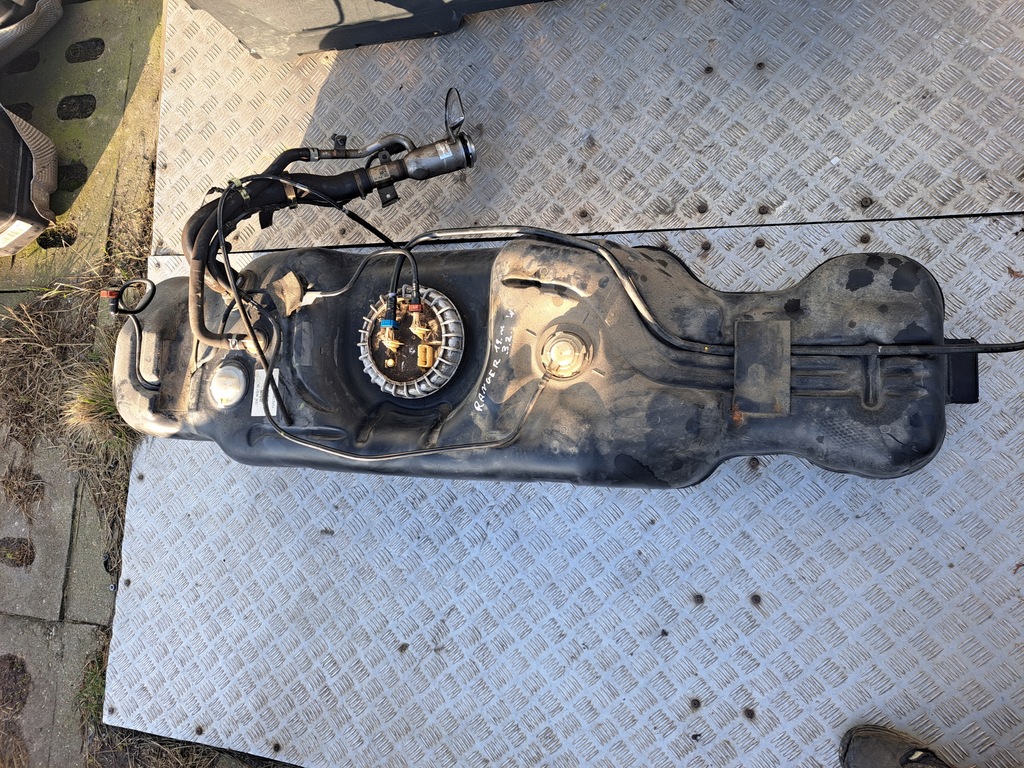 фото №5, Ford ranger 3.2 tdci 2019 r бак топлива eb3g-9k007-eb