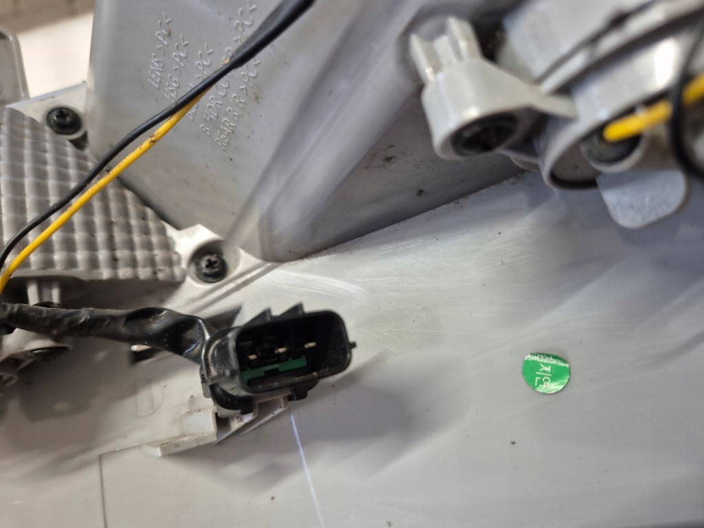 фото №15, Kia sportage iv 4 lift лампа задняя задняя левая w бампер 92405-d97