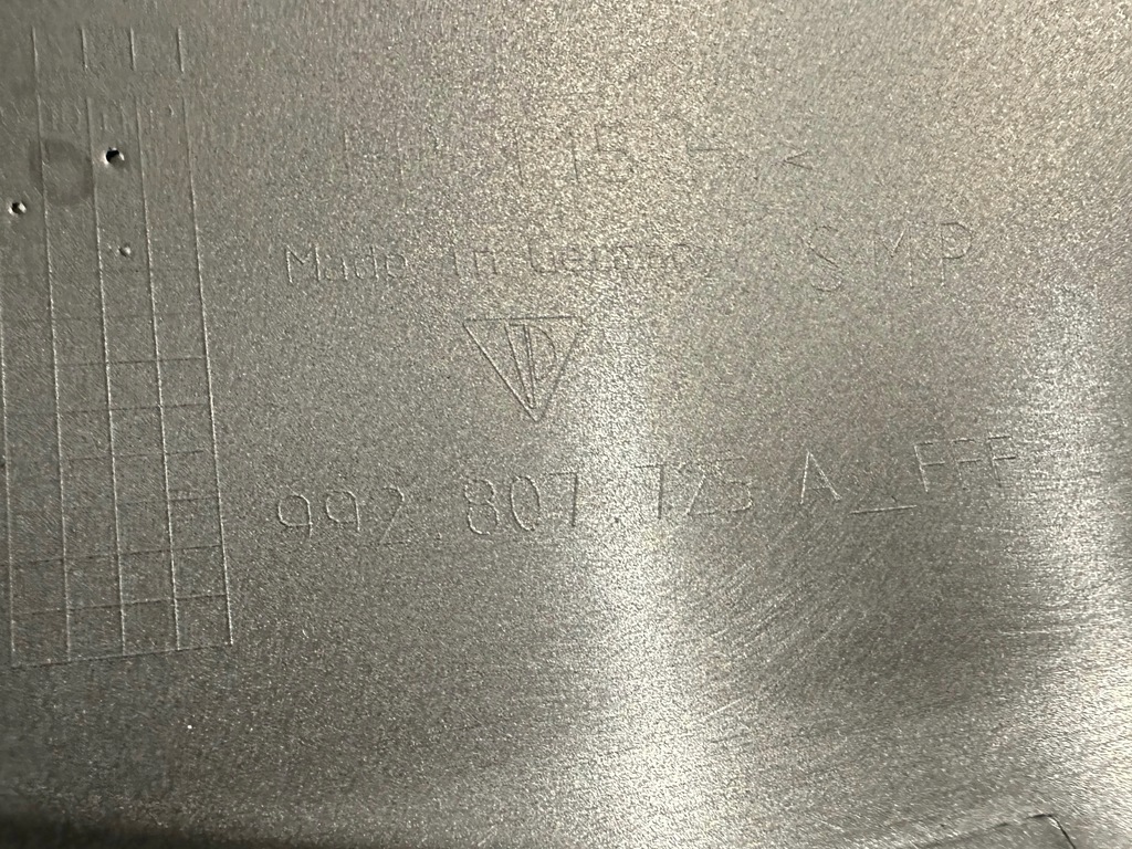 фото №8, Porsche 992 911 turbo s молдинг бампера 992807725a