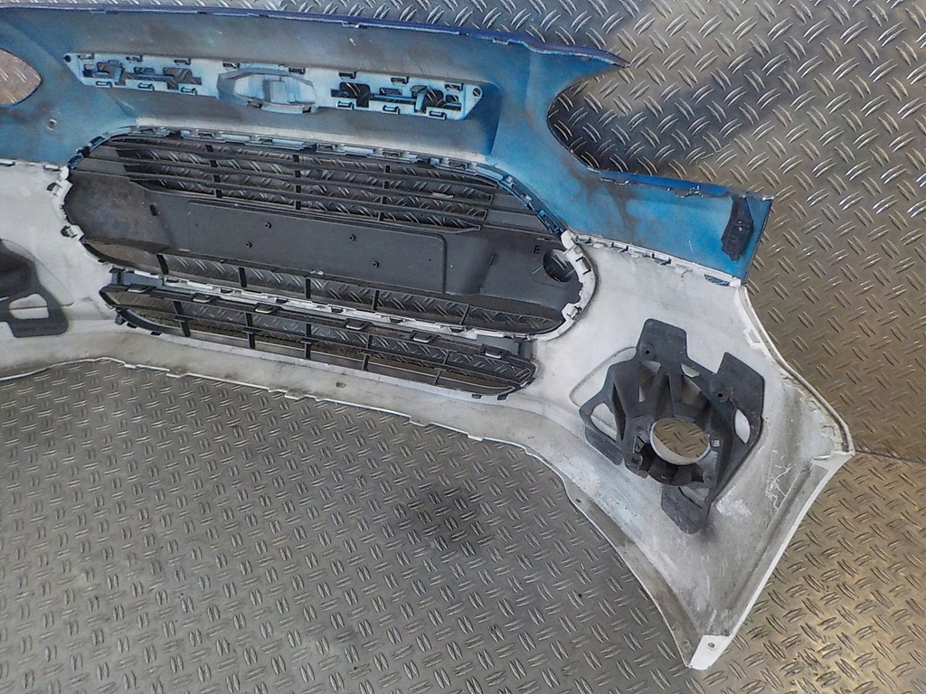 фото №14, Transit custom 12-17 бампер перед противотуманная фара