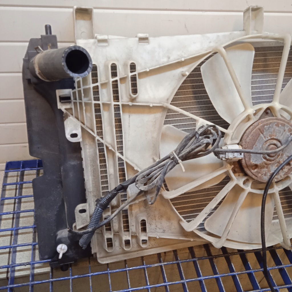 фото №6, Toyota corolla e12 ix радиатор wody вентилятор вязкостная муфта 6464801e