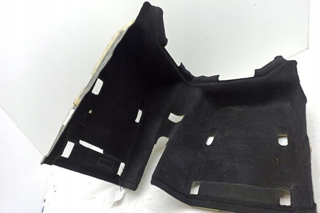 фото №9, Коврик салона mercedes-benz c w204 204680041 2.2l дизель 125kw 2008