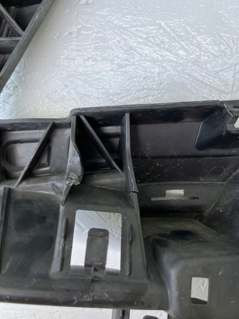 фото №10, Bmw x3 f25 омивач напрямна бампера правий перед 7212956