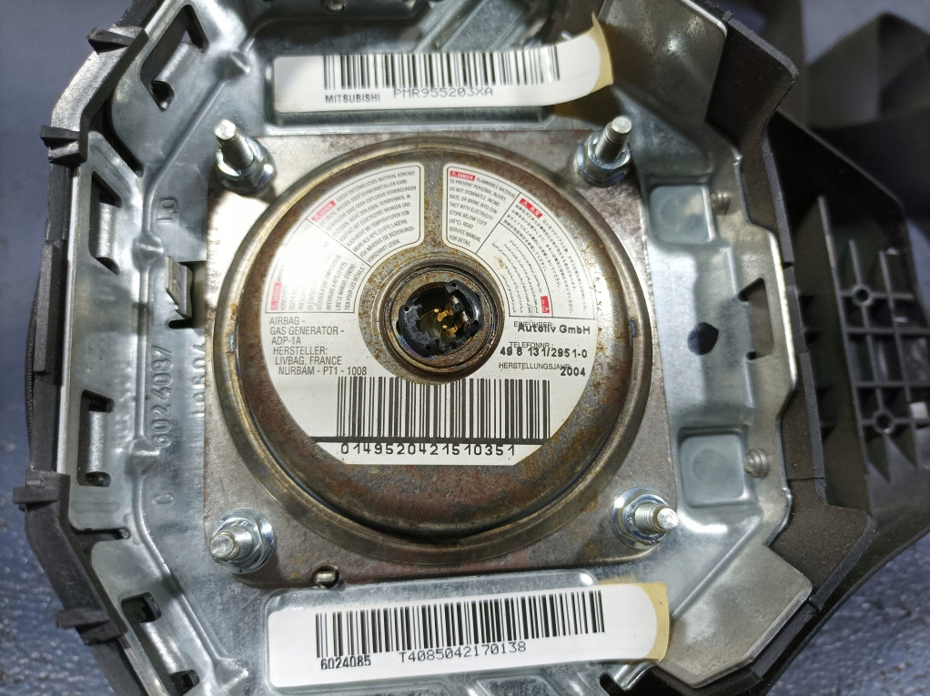 фото №12, Mitsubishi colt mk6 z30 панель приладів приладова панель приладів подушки безпеки ремені eu