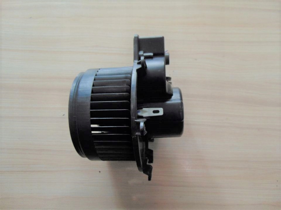 фото №2, Mercedes w203 воздуходувка вентилятор обдув