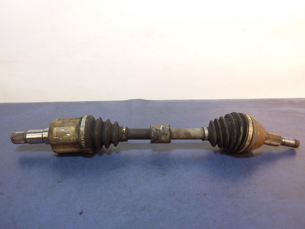 фото №1, Chrysler town country v 3.8 приводной вал левая перед