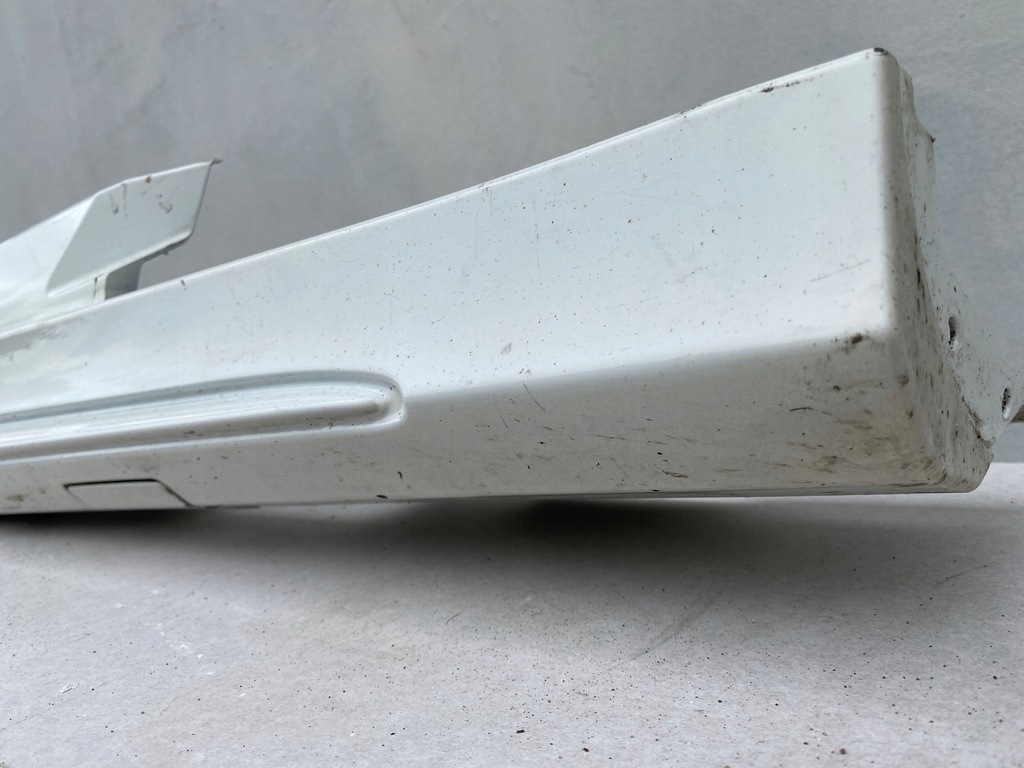 фото №9, Молдинг порог mercedes c w205 правая a2056908000