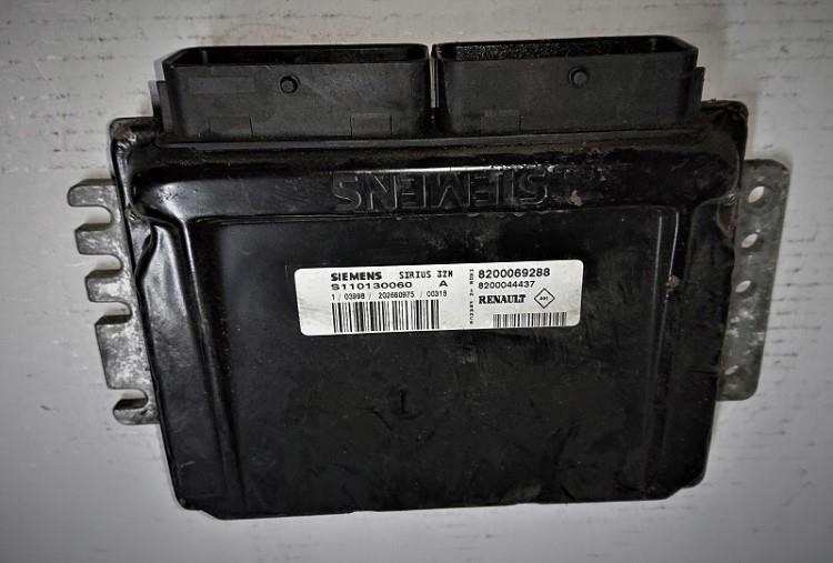 фото №1, Бортовой компьютер двигателя 8200069288