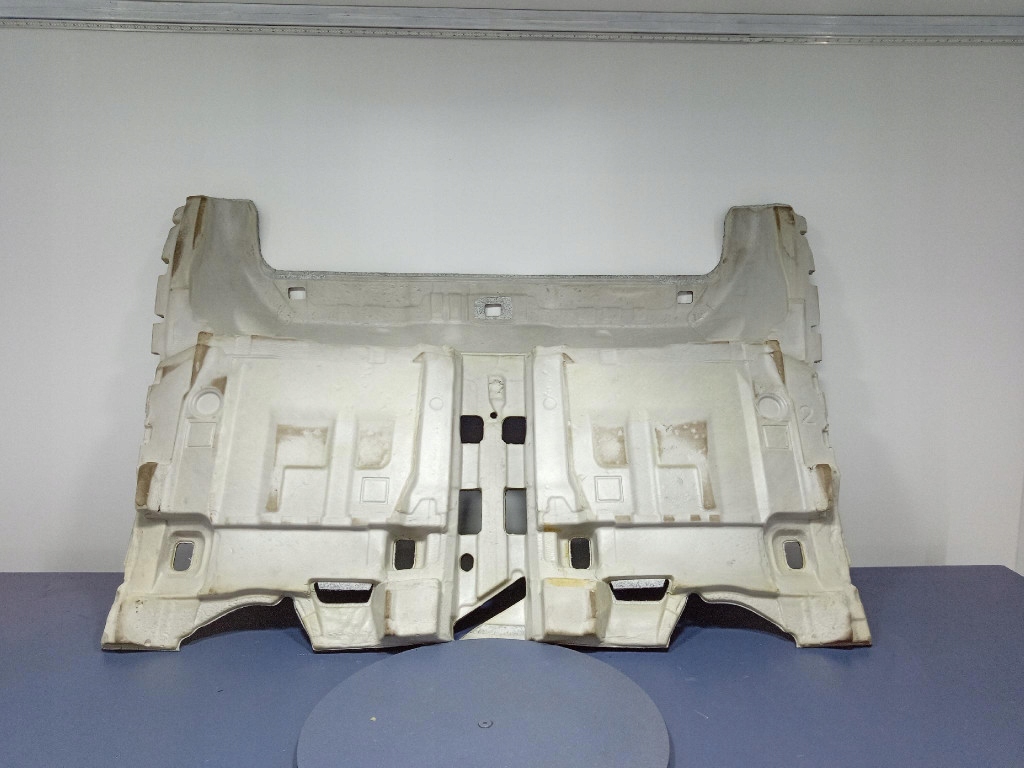 фото №6, Bmw ix1 x1 u11 обшивка пол задняя 9462331