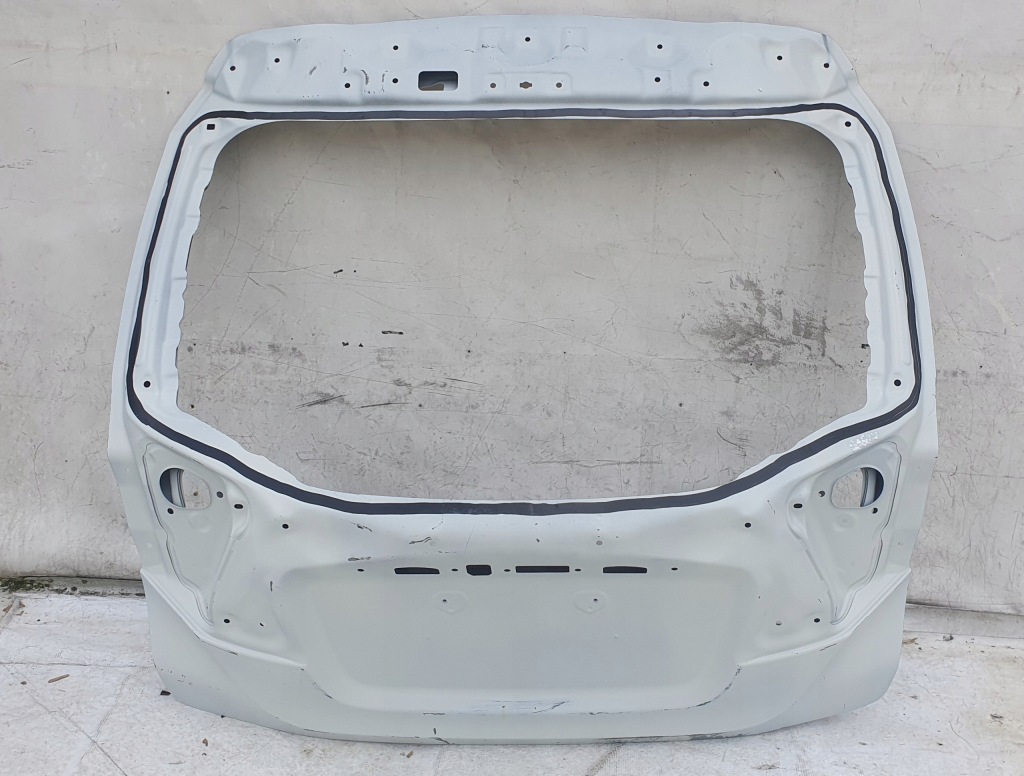 фото №1, Крышка багажника багажника задняя toyota c-hr chr 16- org nowa