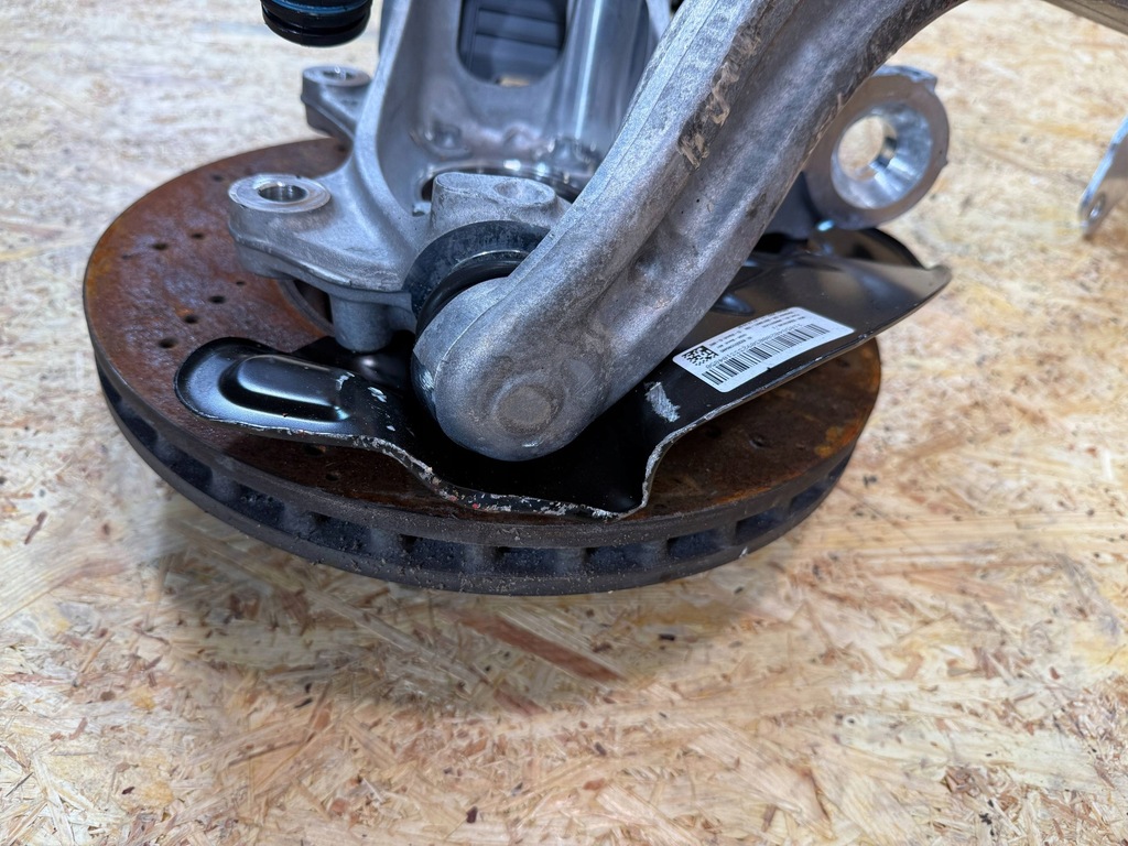 фото №15, Подвеска амортизатор рычаг поворотный кулак правый перед mercedes cla w118