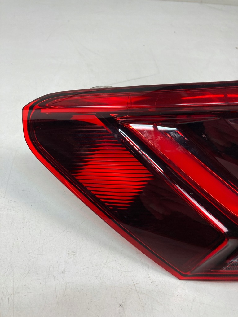 фото №6, Лампа левая задняя vw touareg iii 3 led