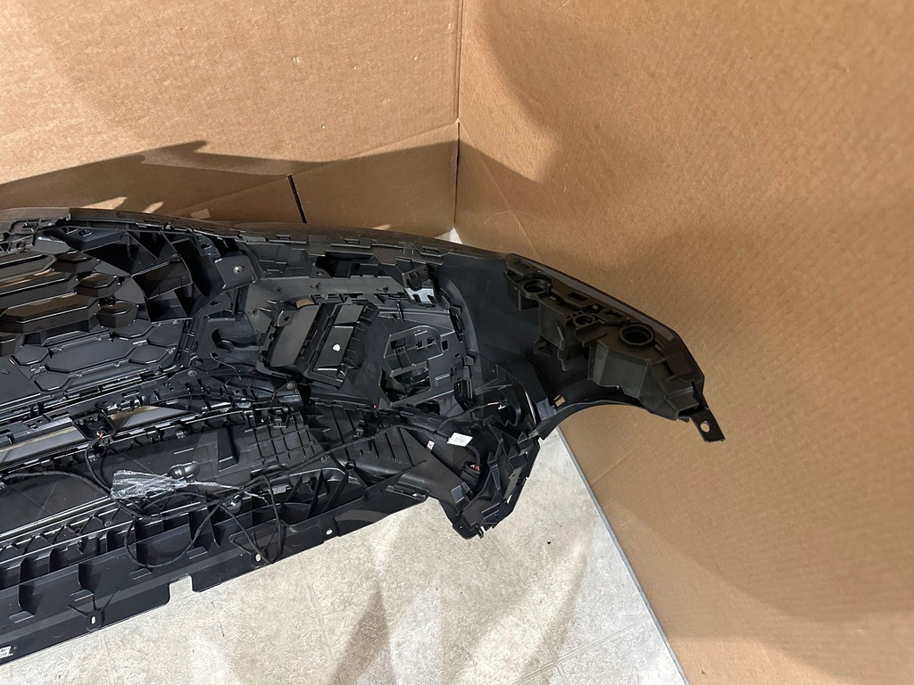 фото №6, Бампер передний перед audi q5 sq5 8oa807437 genuine