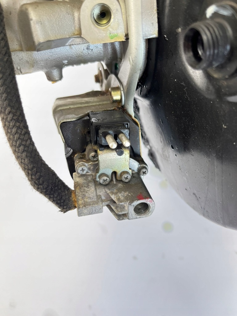 Насос asr усилитель тормозов насос тормозная mercedes w124 w201w126 r129 w140 0004300432 Оригинал