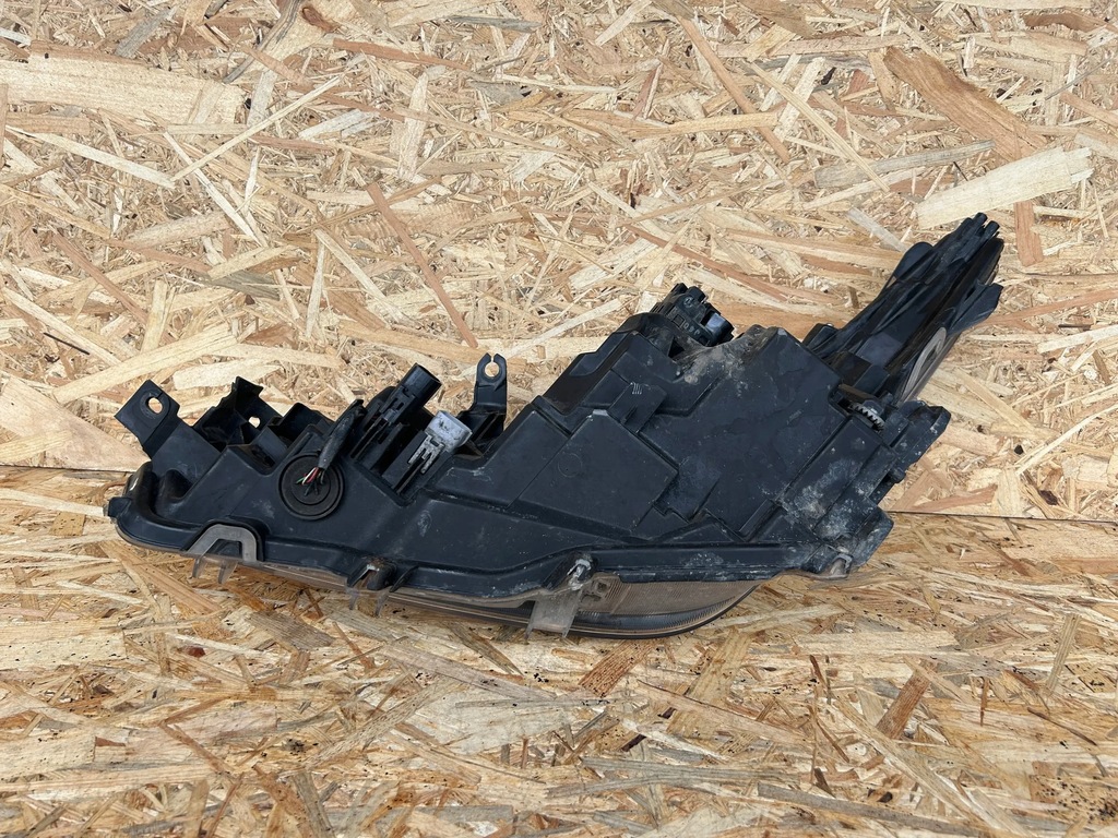 фото №12, Toyota corolla e210 e21 2020 лампы передние