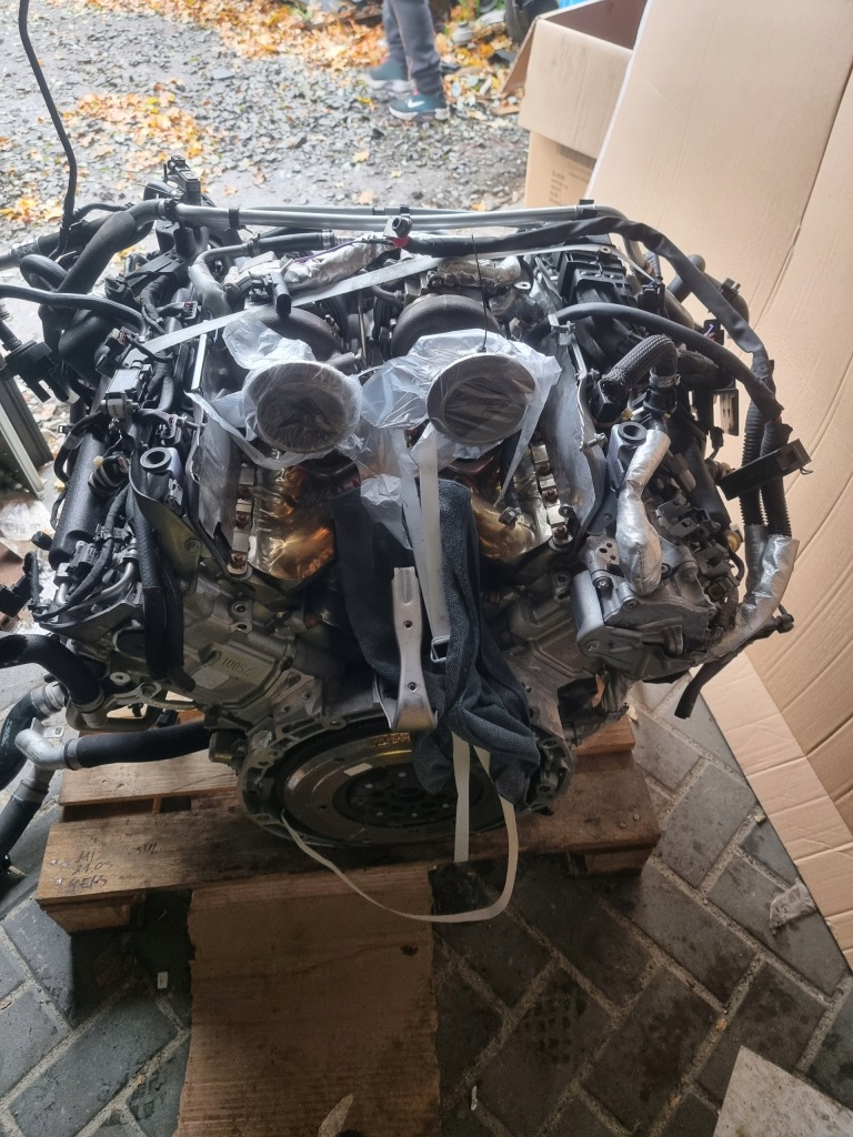 Mercedes gt gtc w190 amg 4.0 v8 двигун kompletny178980 Київ