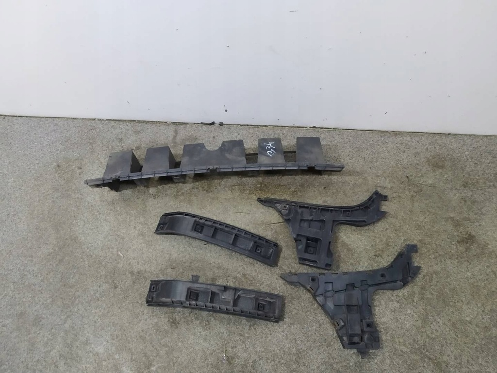 фото №1, Напрямна бампера задня volvo s80 ii 2006-