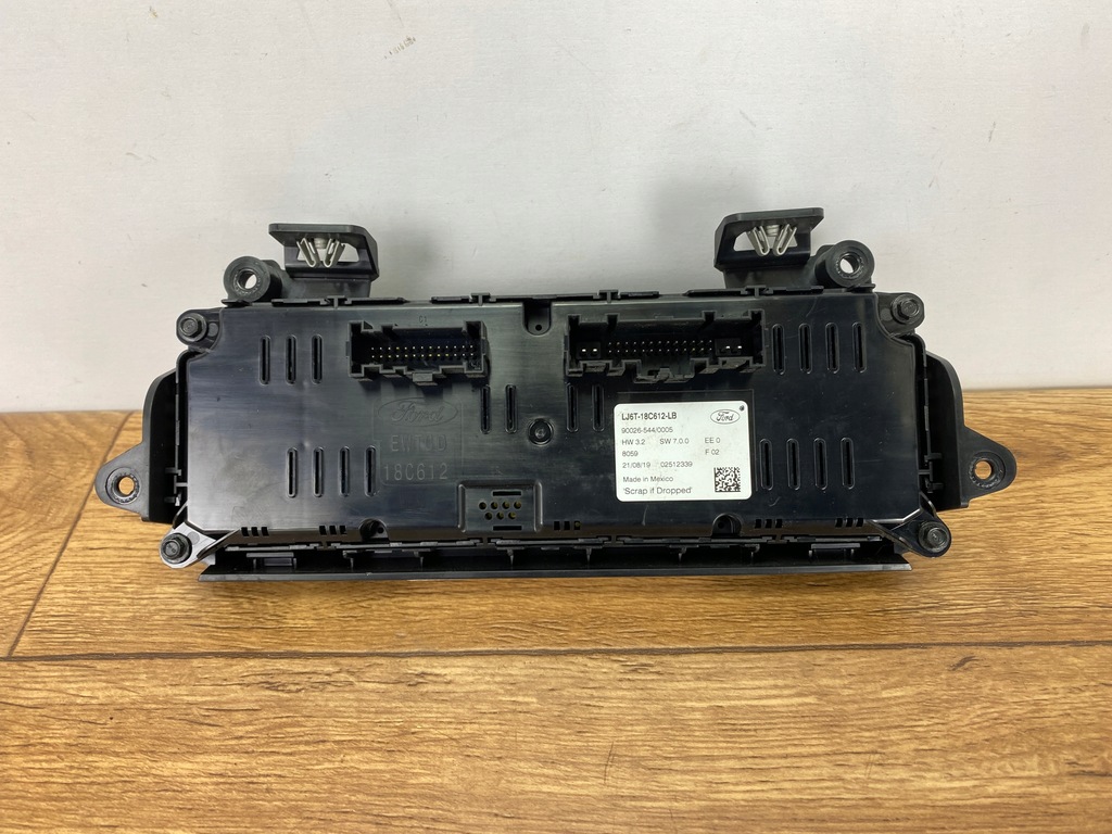 фото №9, Панель кондиционера обдув ford kuga mk3 escape 2020+ usa