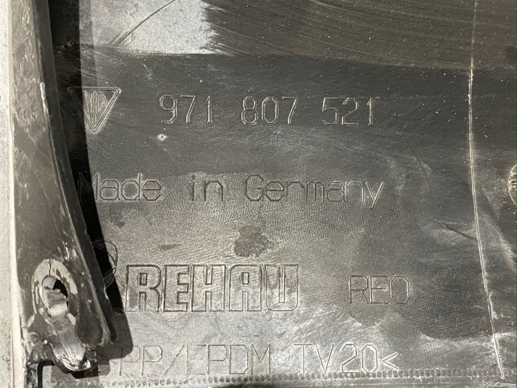 фото №9, Porsche panamera задний бампер бампер 971807521