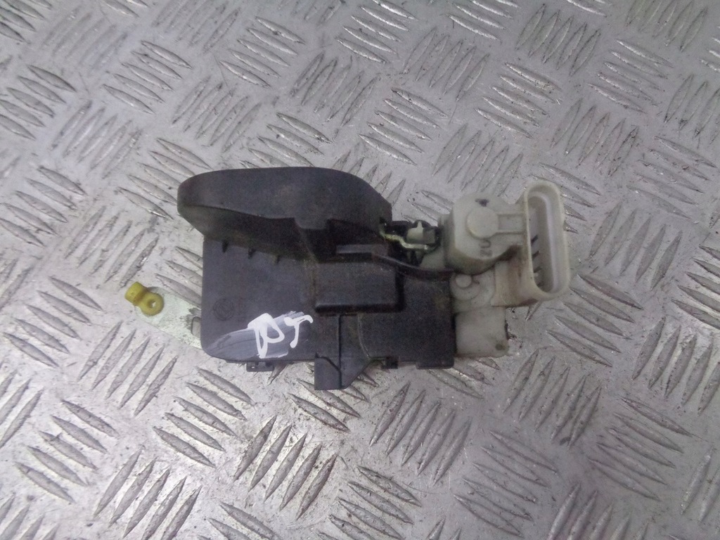 фото №1, Замок двері правий задня задній alfa romeo 147 4pin