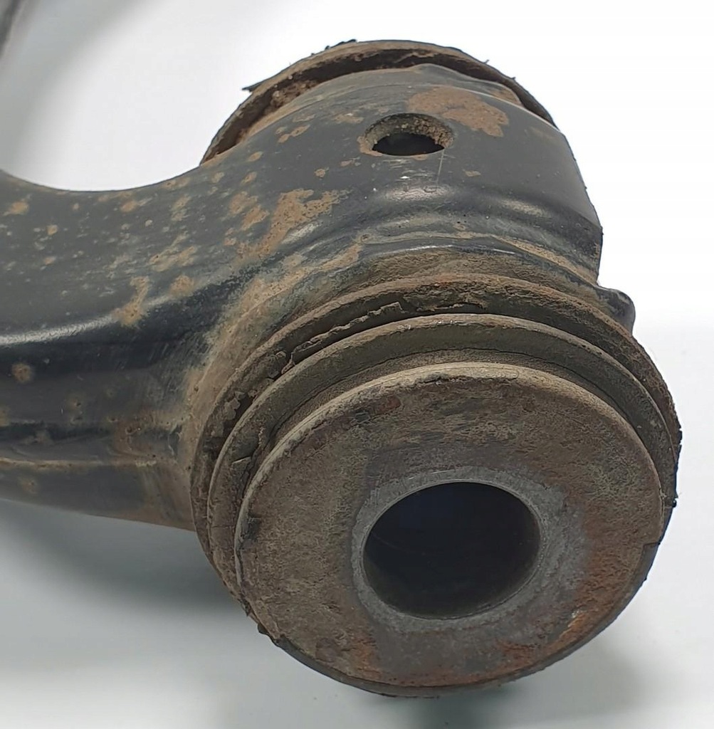 фото №6, Рычаг правый передний перед mercedes w169 a1693300307