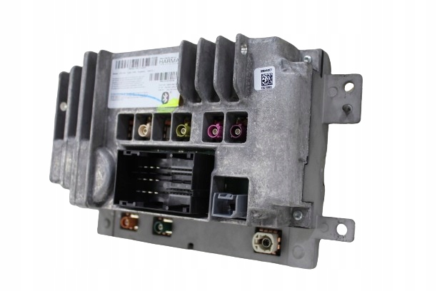 фото №4, Chrysler pacifica 17- радио harman 68232028an