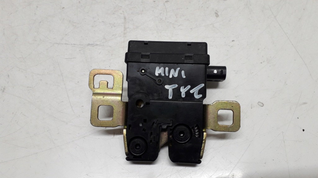 Купить Mini one r50 00- замок крышки задний 7130322