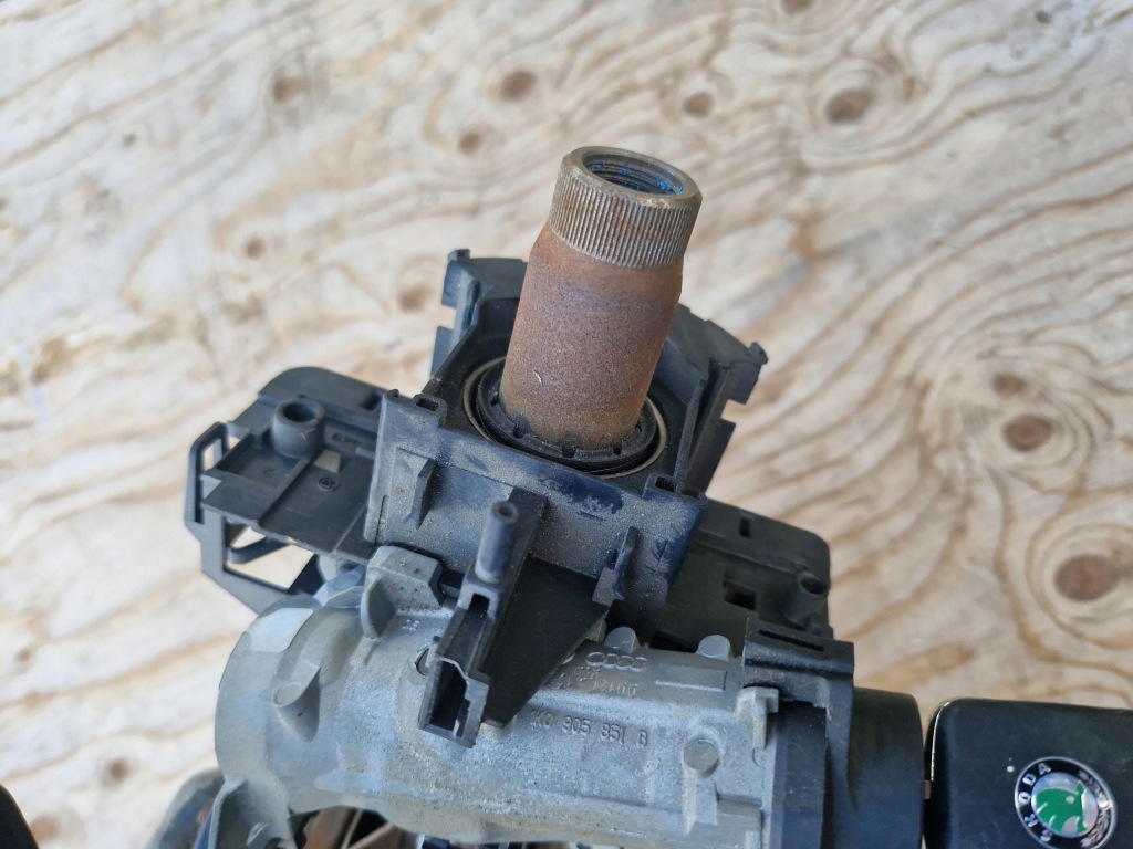 фото №16, Колонка кермова замок запалювання ключ skoda superb ii eur