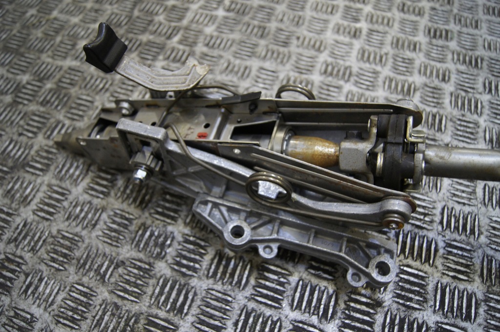 фото №6, Mustang v 3.7 v6 2014 колонка рулевая