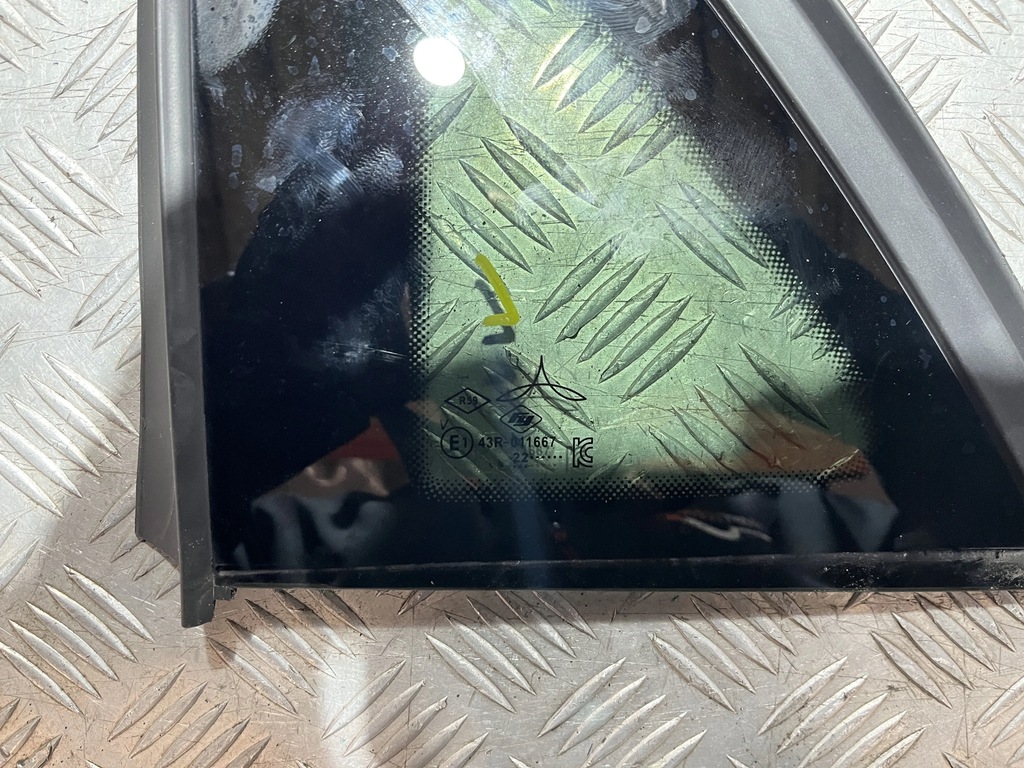 фото №2, Стекло кузовная левый задняя renault captur ii 19-