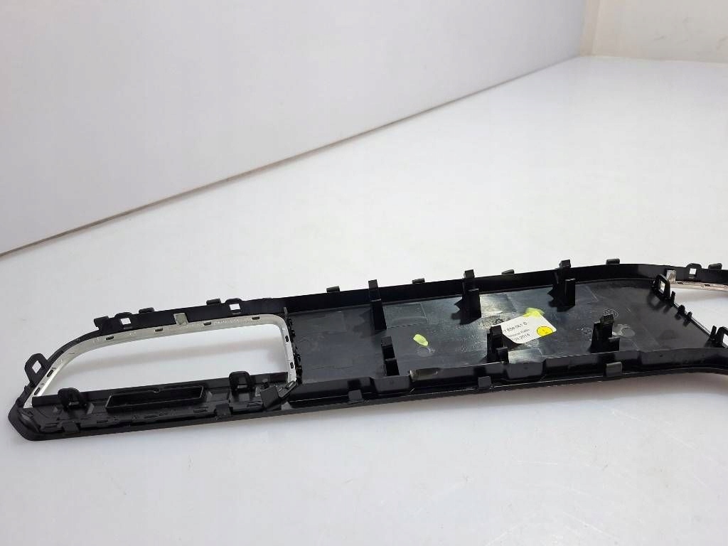 фото №11, Vw golf sportsvan dekor молдинг декоративная панели приборной панели середина 517858061