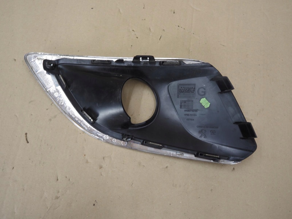 фото №12, Решётка решётка радиатора бампера левая peugeot 5008 i lift 13-17 aa36716786