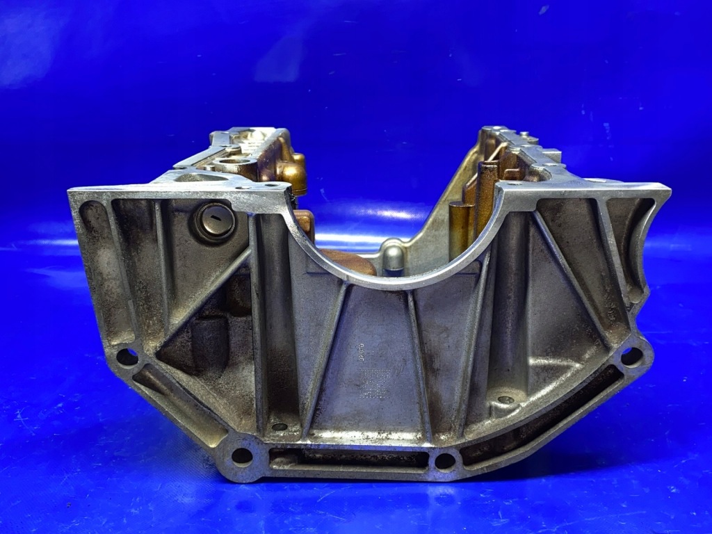 Купить Поддон масляная масла 111104r clio iv 0.9 tce h4b b408 dacia sandero