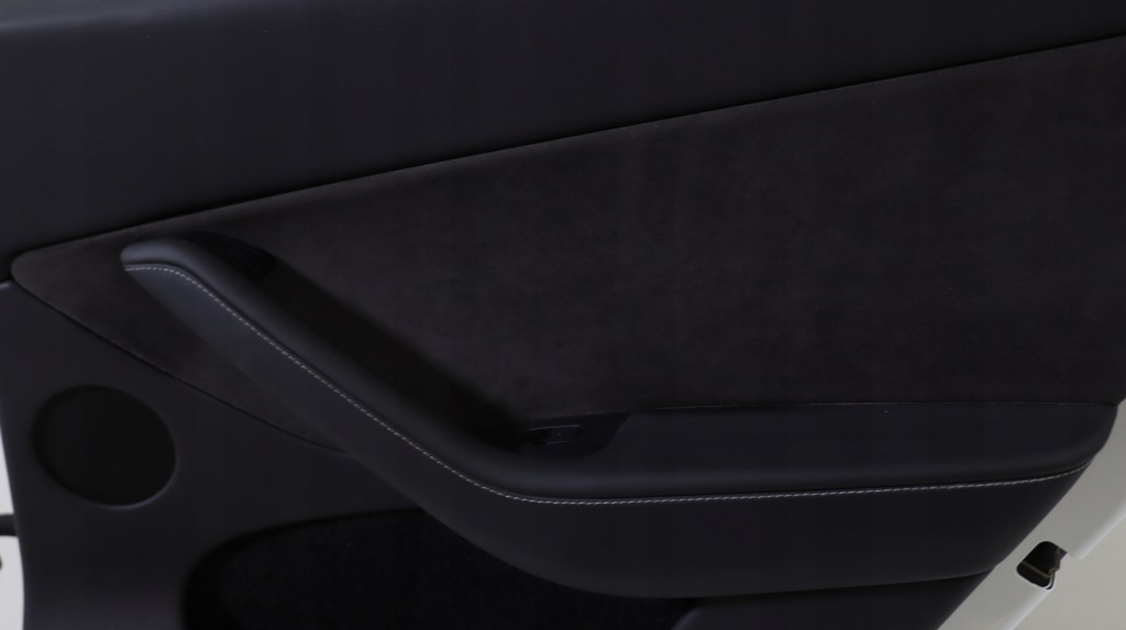 Tesla model y 2020- дверь правое задний  задние 1493562-ec-a 1641703-ed-a в Украине