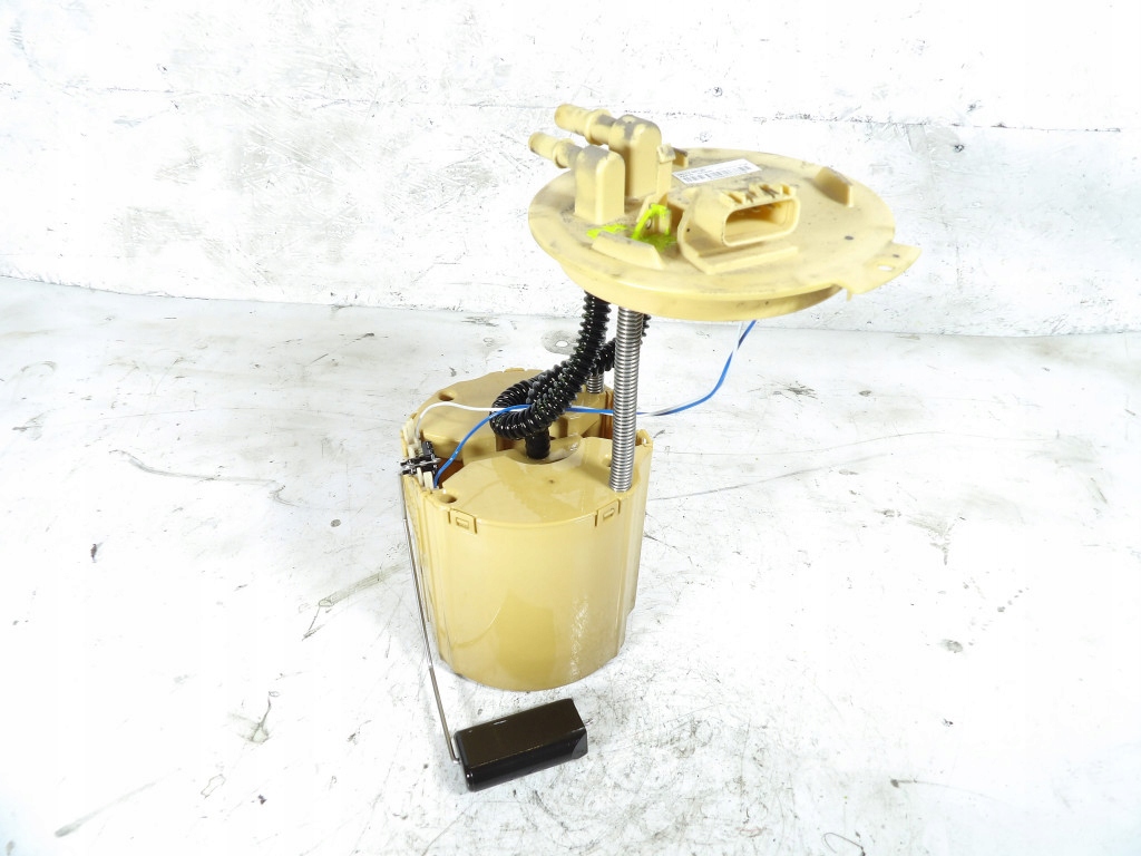 фото №1, Opel astra j 1.7cdti помпа топлива 13503686