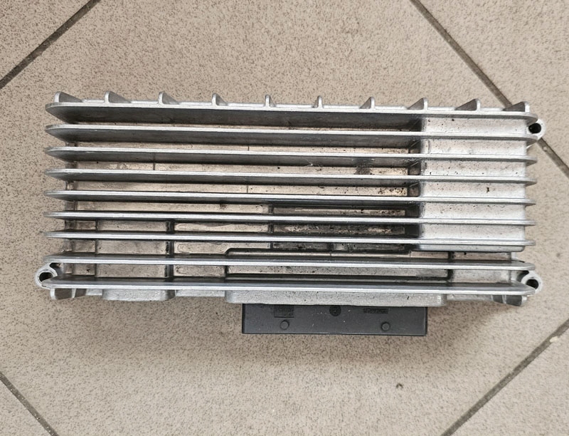 фото №1, Усилитель радио audi a6 c6 4f0910223m oem