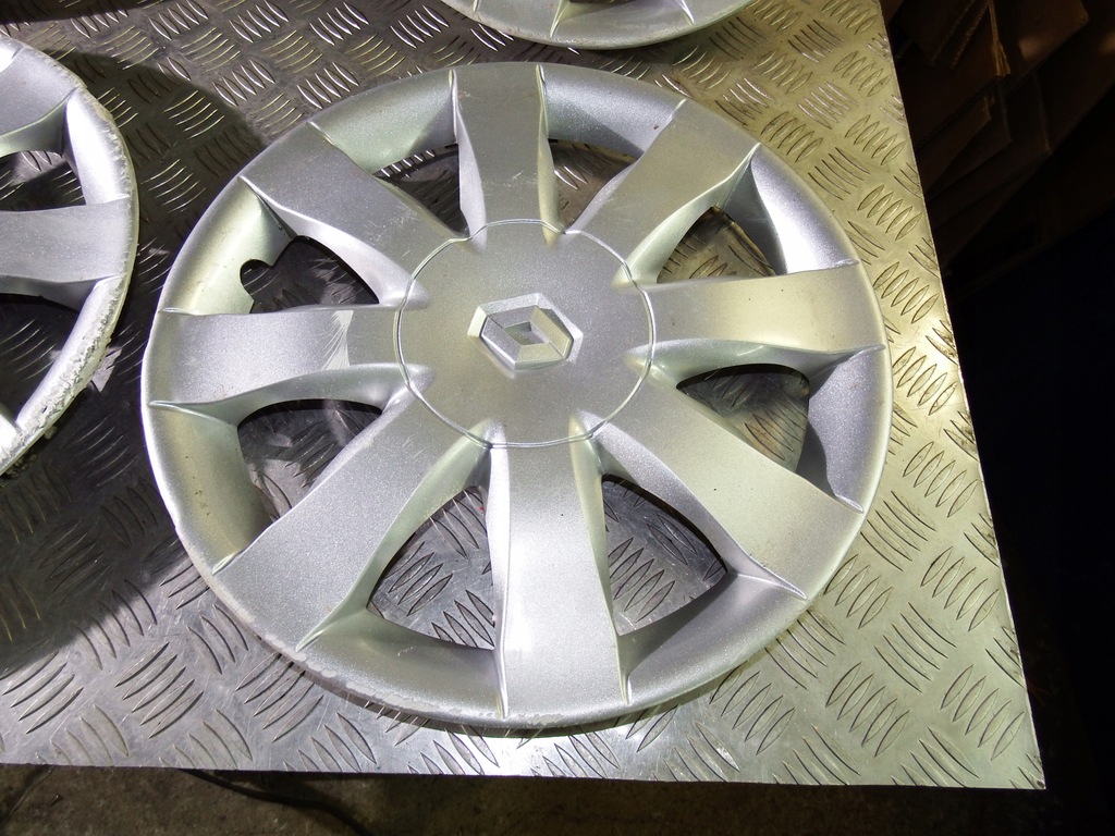 фото №3, Колпаки 15" renault clio iii modus twingo megane ii scenic