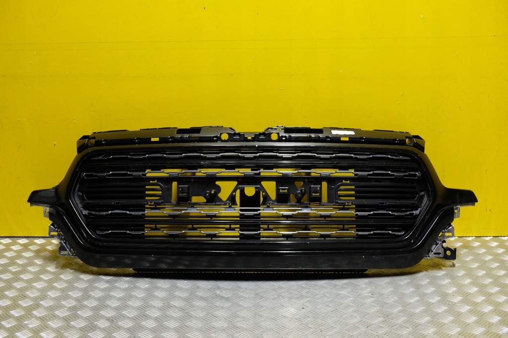 фото №1, Dodge ram 1500 2019-2022 решітка радіатора решітка радіатора перед usa