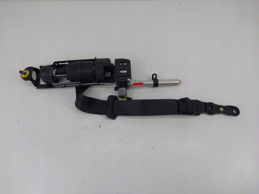 Купить Ремень безопасности левый перед 30615569 volvo s40 ii v50