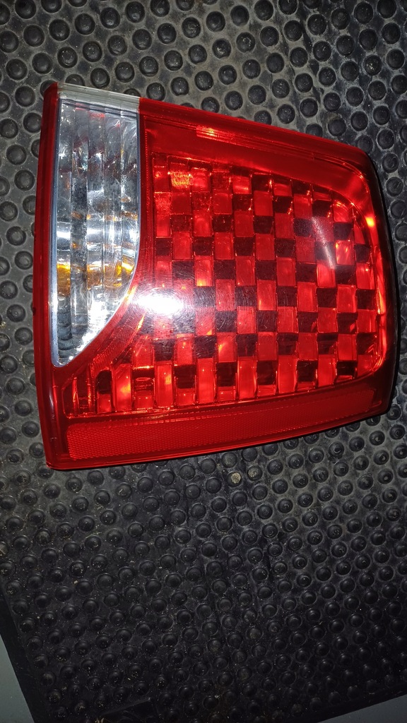 фото №1, Лампа правый задняя w крыло kia sorento ii europa