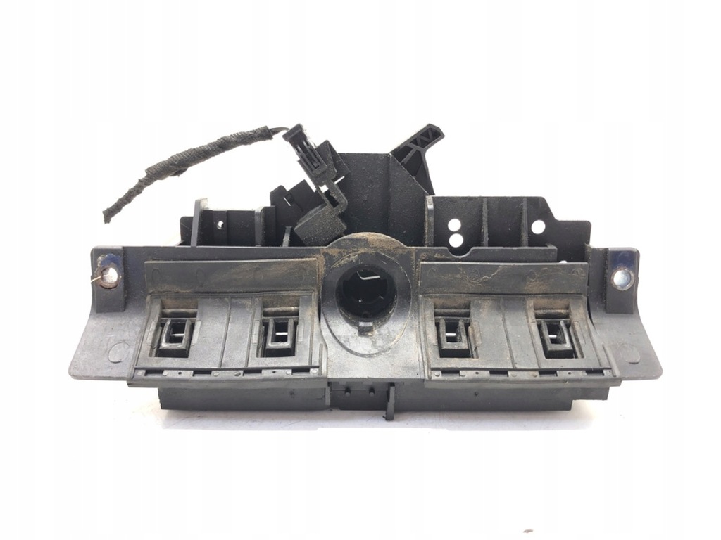 фото №1, Ручка крышки задняя audi a3 8l 8d9827565h хэтчбек 96-06