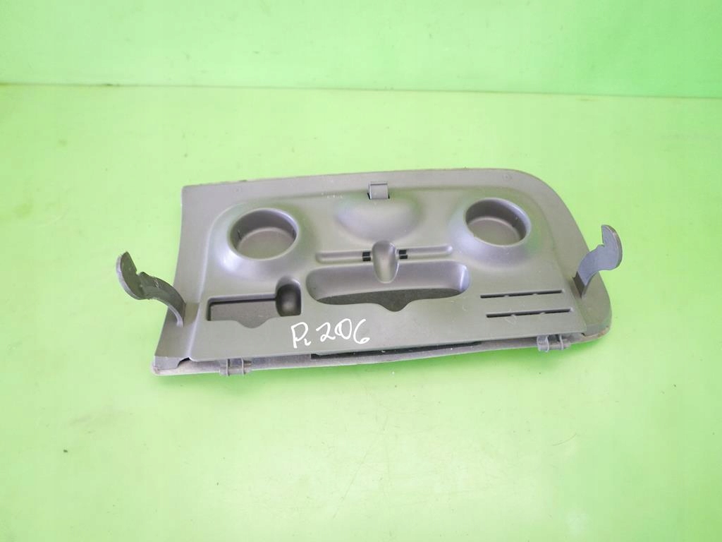 фото №4, Крышка бардачка пассажира с панели peugeot 206 phii