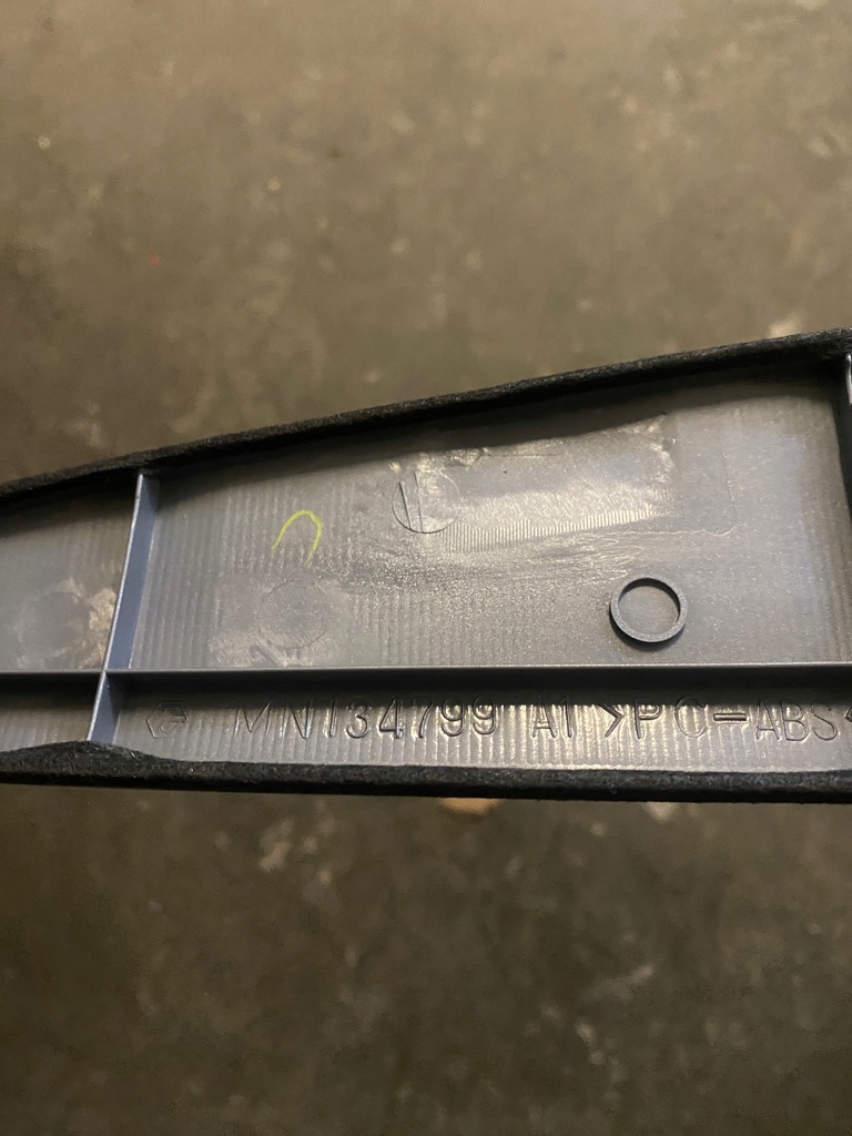 фото №7, Молдинг панели приборной панели dekor mitsubishi outlander i lift 2.4 mivec 4g69