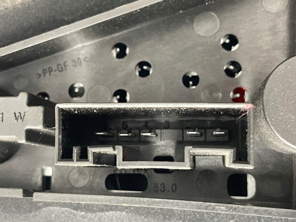 Bmw оригинальный номер 2992477 2992478 2992479 2992480 x1 e84 лампы задние задняя левая правая Киев