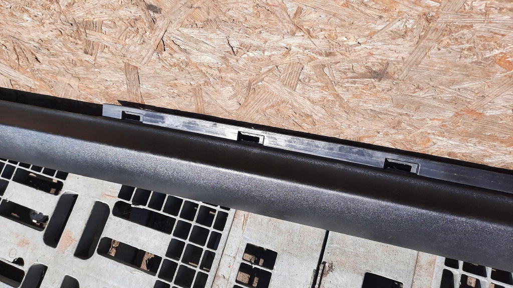 фото №5, Молдинг поріг права оригінальний номер 31213351 volvo c30 06-12r