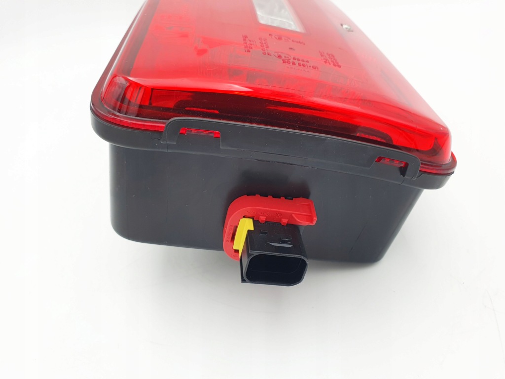 Лампа задня комбінована led оригінал daf оригінальний номер 1981861 nowa Недорого